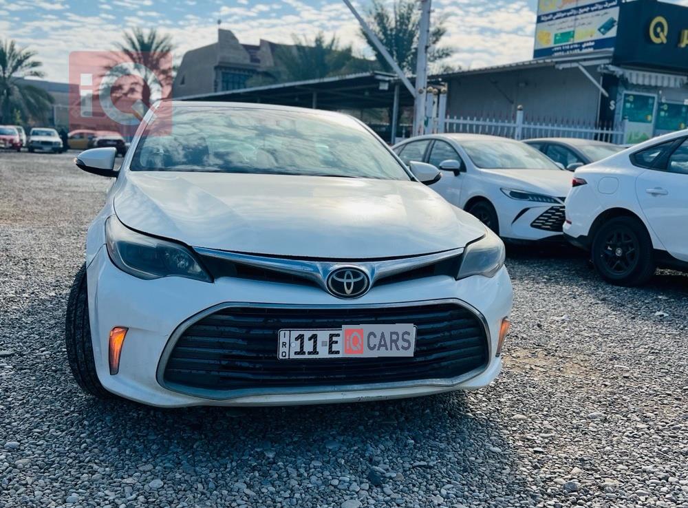 تويوتا أفالون